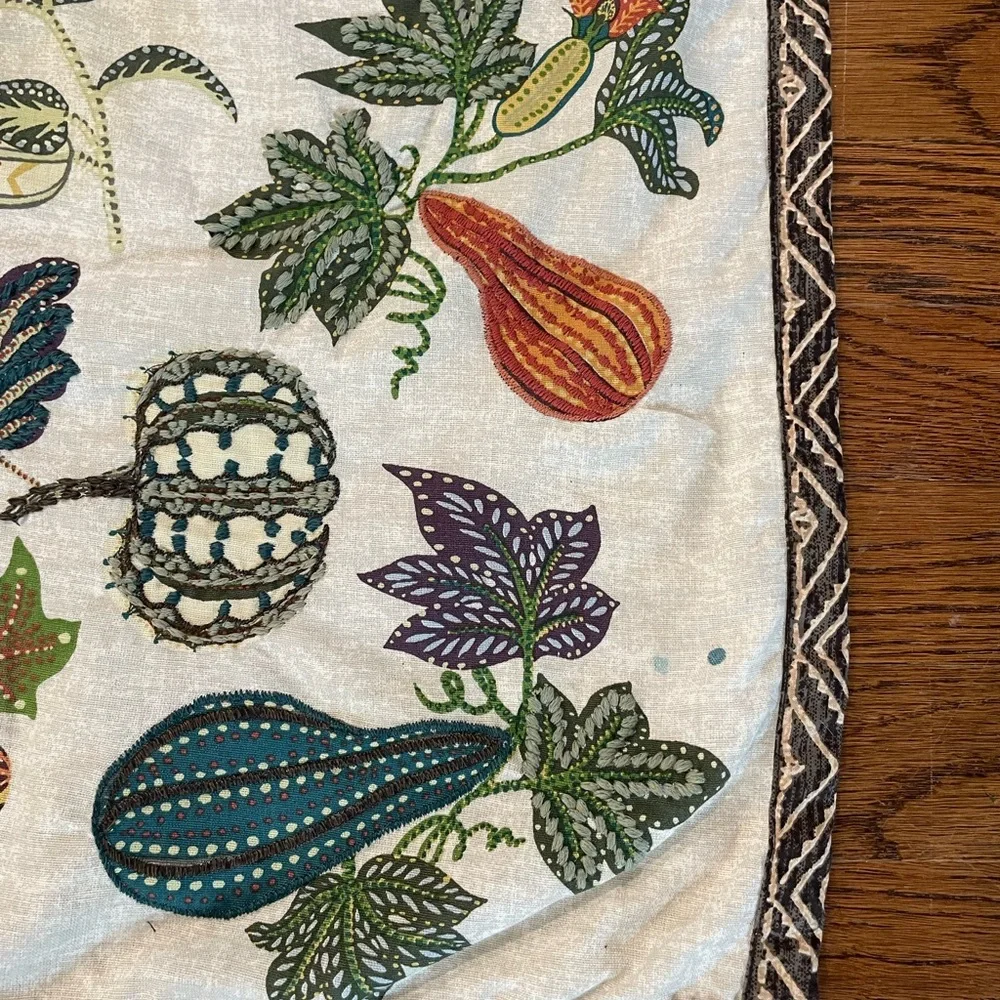 Pottery Barn Aldo Pumpkin Embroidered Table Throw Fall/Thanksgiving #1